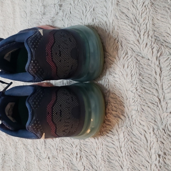 Nike Airmax - Picture 2 of 5